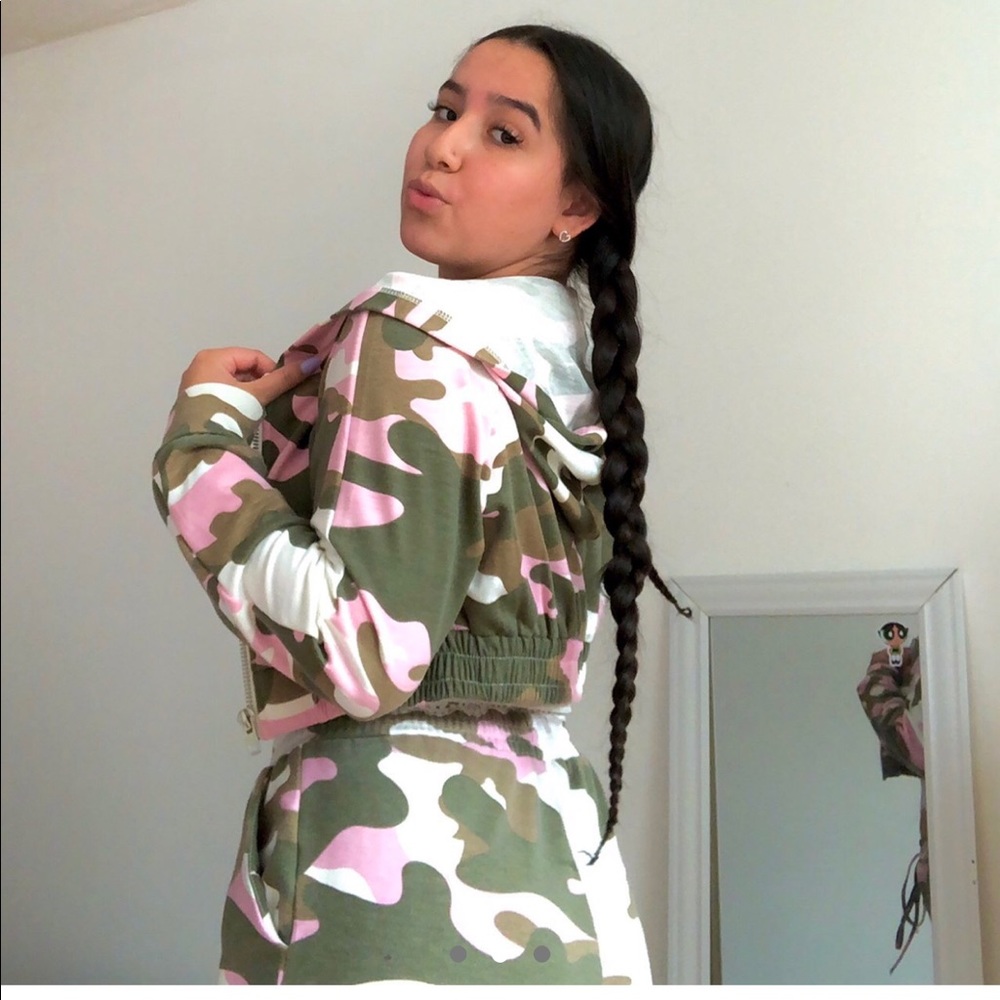 JOGGER SET